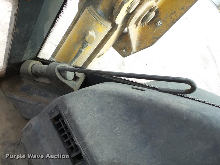 image for item DB7212 2003 John Deere 310SG backhoe