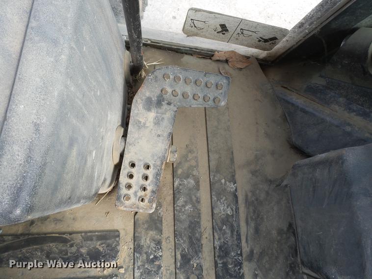 image for item DB7212 2003 John Deere 310SG backhoe