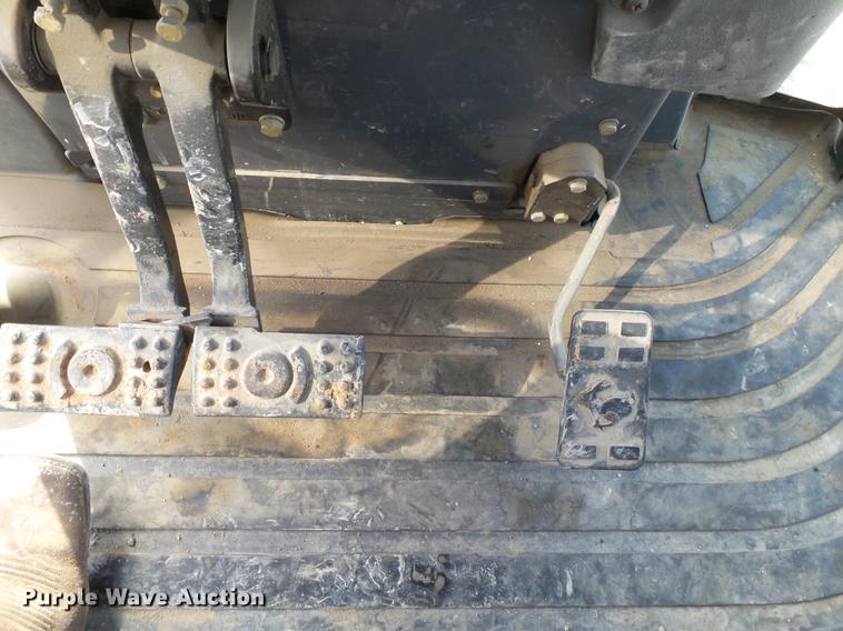 image for item DB7212 2003 John Deere 310SG backhoe