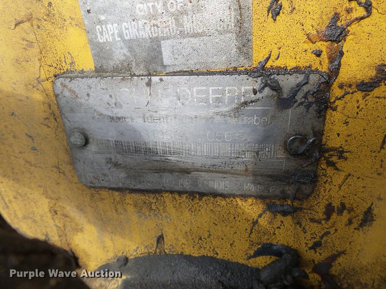 image for item DB7212 2003 John Deere 310SG backhoe