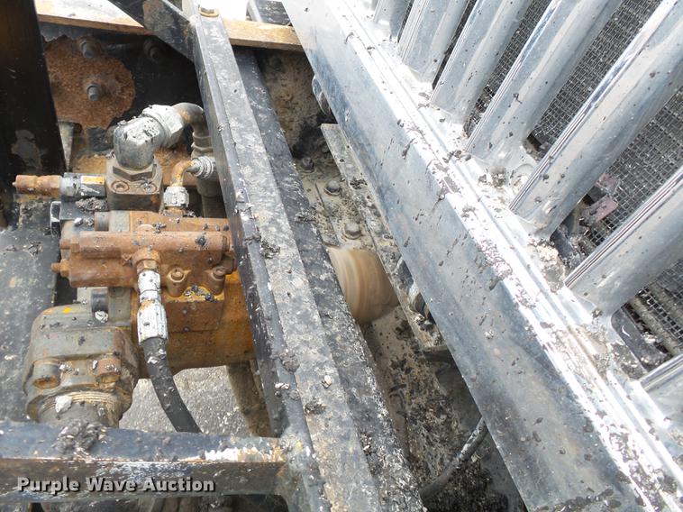 image for item DB7227 2005 International 7400 dump truck