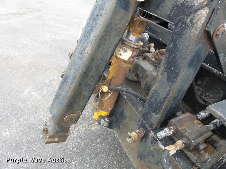 image for item DB7227 2005 International 7400 dump truck