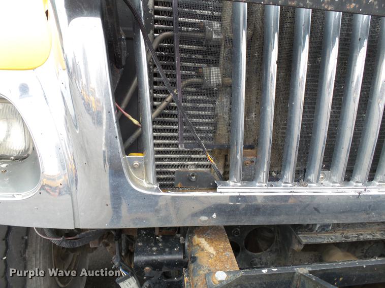 image for item DB7227 2005 International 7400 dump truck