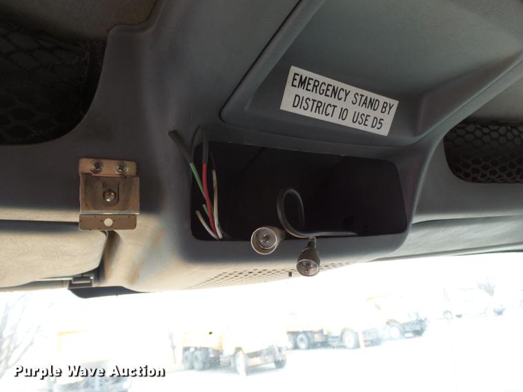 image for item DB7227 2005 International 7400 dump truck