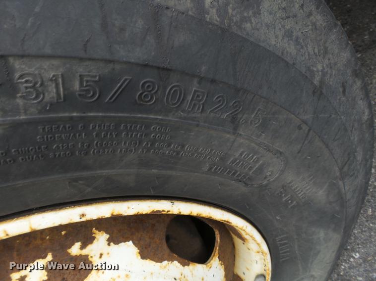 image for item DB7228 2006 International 7400 dump truck