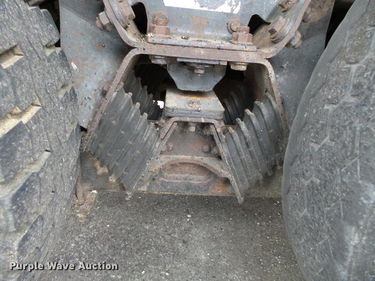 image for item DB7228 2006 International 7400 dump truck