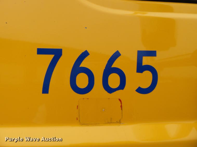 image for item DB7228 2006 International 7400 dump truck