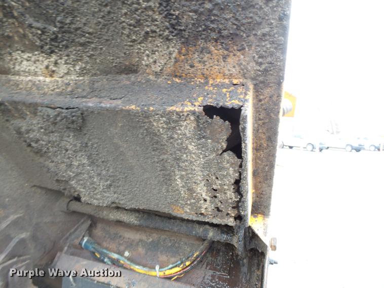 image for item DB7228 2006 International 7400 dump truck