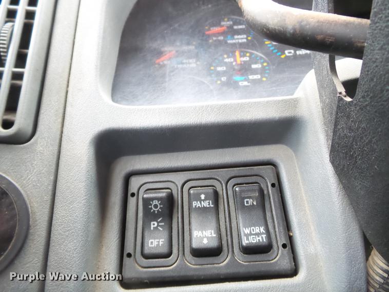 image for item DB7228 2006 International 7400 dump truck