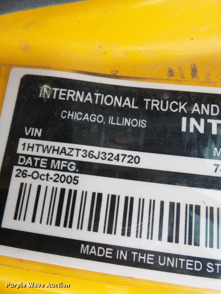 image for item DB7228 2006 International 7400 dump truck