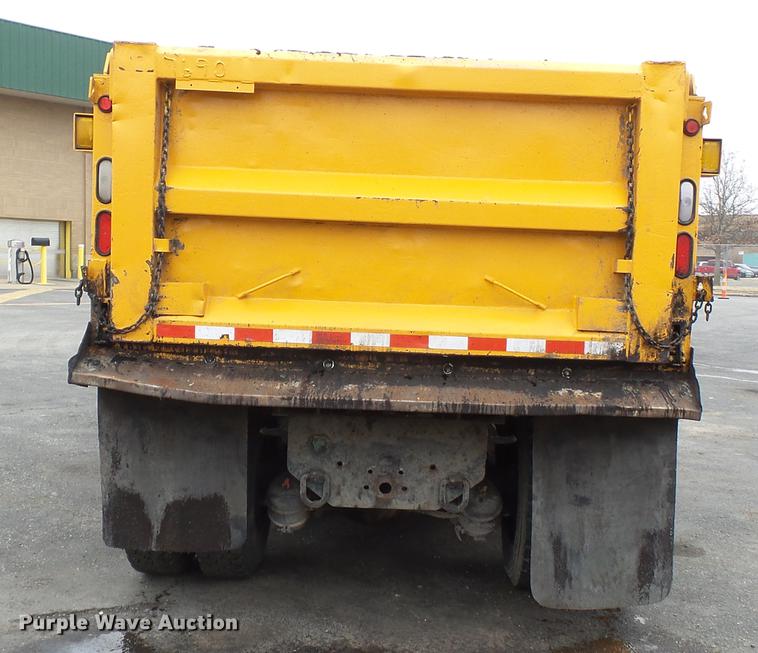 image for item DB7229 2006 International 7400 dump truck