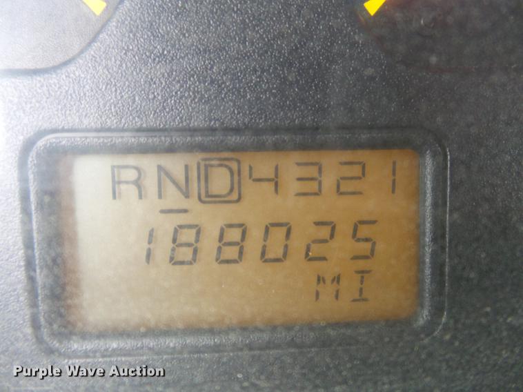 image for item DB7229 2006 International 7400 dump truck