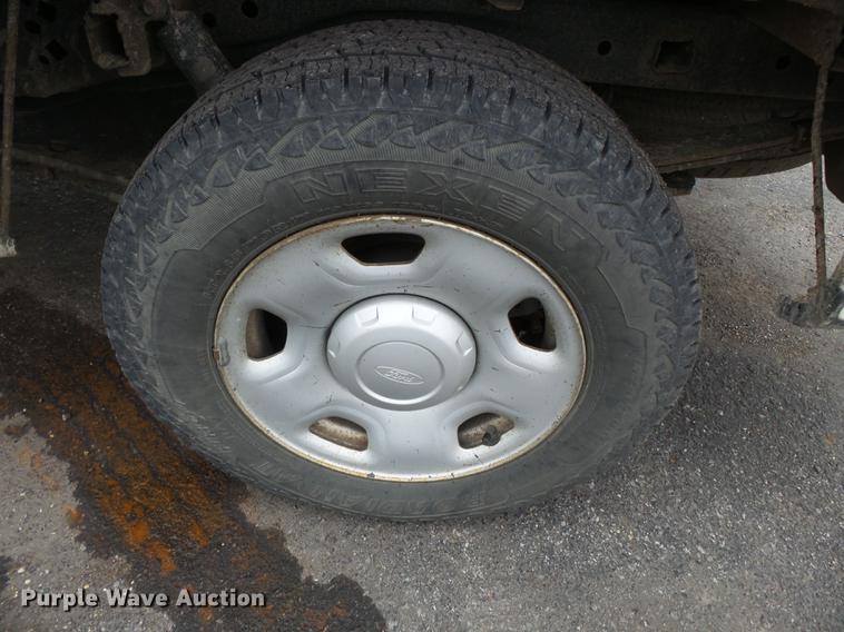 image for item DB7230 2009 Ford F150 SuperCab pickup truck