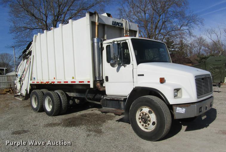 image for item DB9773 2002 Freightliner FL80 refuse truck