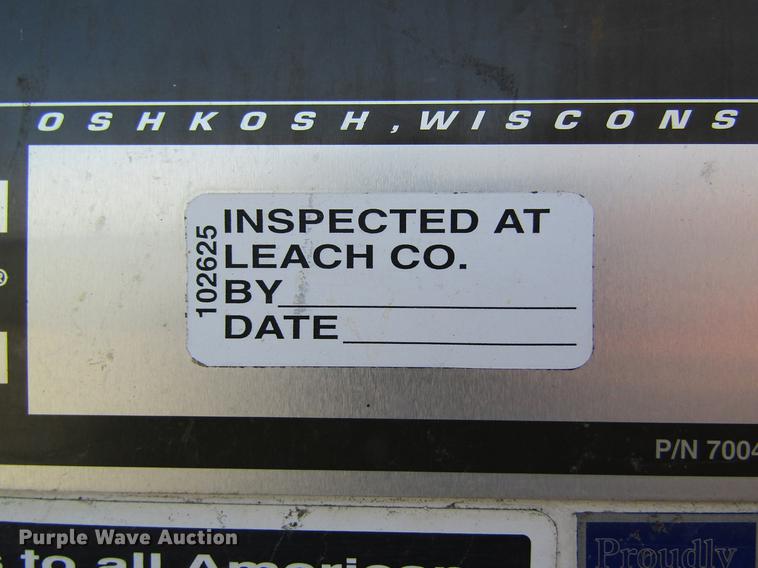 image for item DB9773 2002 Freightliner FL80 refuse truck