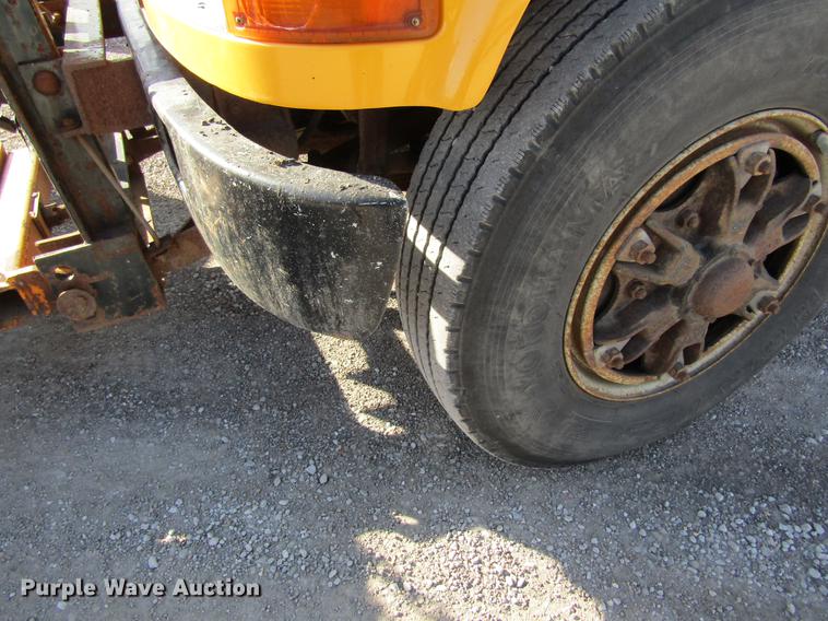 image for item DB9774 1999 International 4900 dump truck