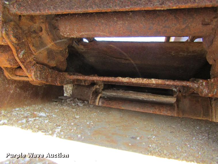 image for item DB9774 1999 International 4900 dump truck