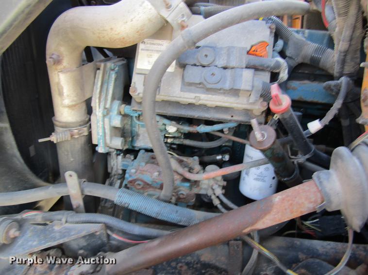 image for item DB9774 1999 International 4900 dump truck