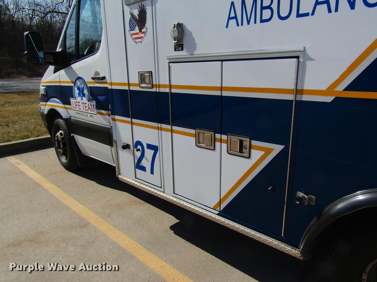 image for item DB9776 2011 Freightliner Sprinter 3500 ambulance