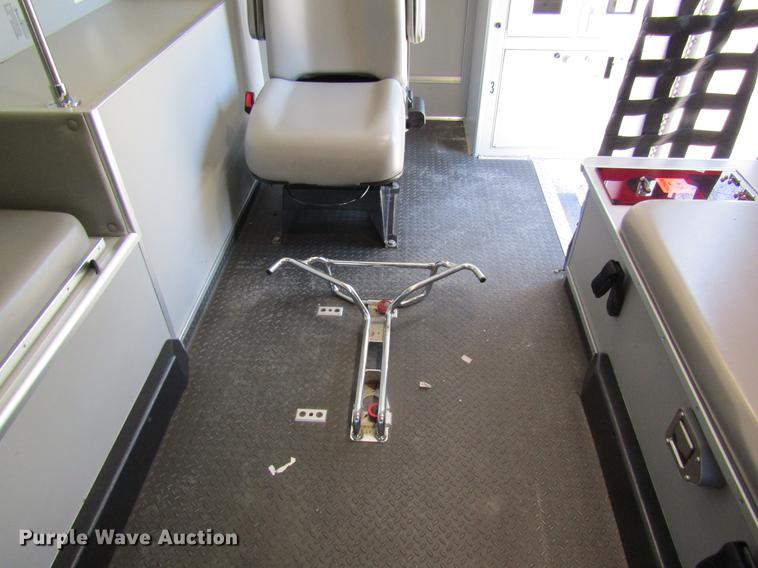 image for item DB9776 2011 Freightliner Sprinter 3500 ambulance