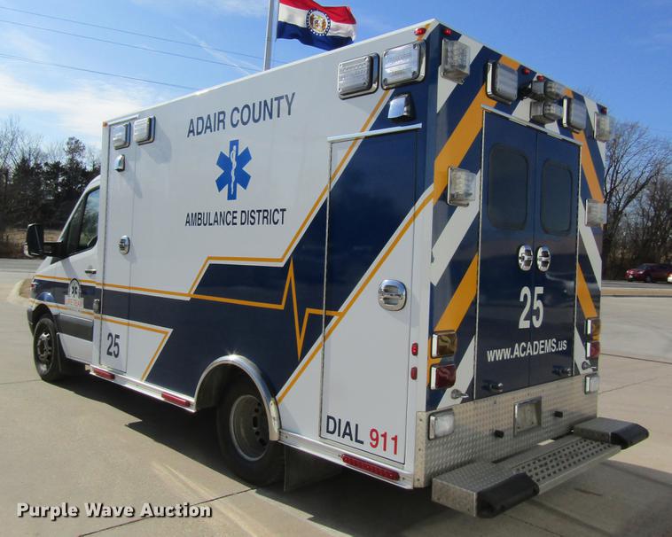 image for item DB9777 2012 Mercedes Benz Sprinter 3500 ambulance