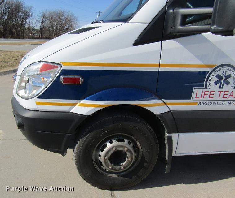 image for item DB9777 2012 Mercedes Benz Sprinter 3500 ambulance