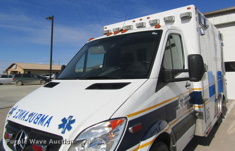 image for item DB9777 2012 Mercedes Benz Sprinter 3500 ambulance