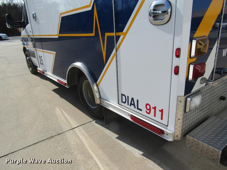 image for item DB9777 2012 Mercedes Benz Sprinter 3500 ambulance