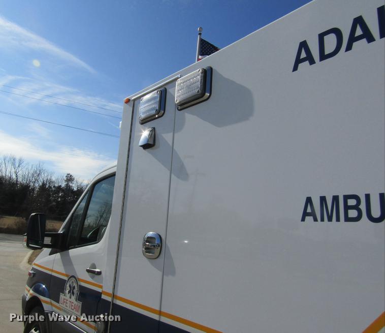 image for item DB9777 2012 Mercedes Benz Sprinter 3500 ambulance