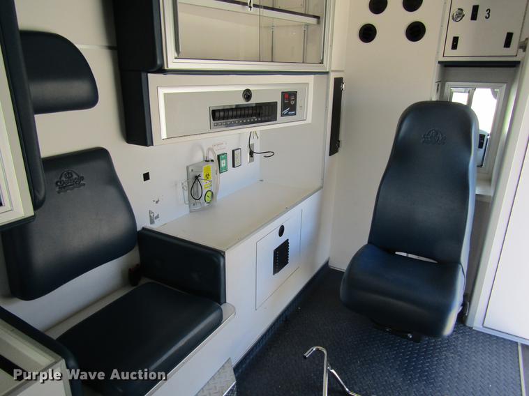 image for item DB9777 2012 Mercedes Benz Sprinter 3500 ambulance