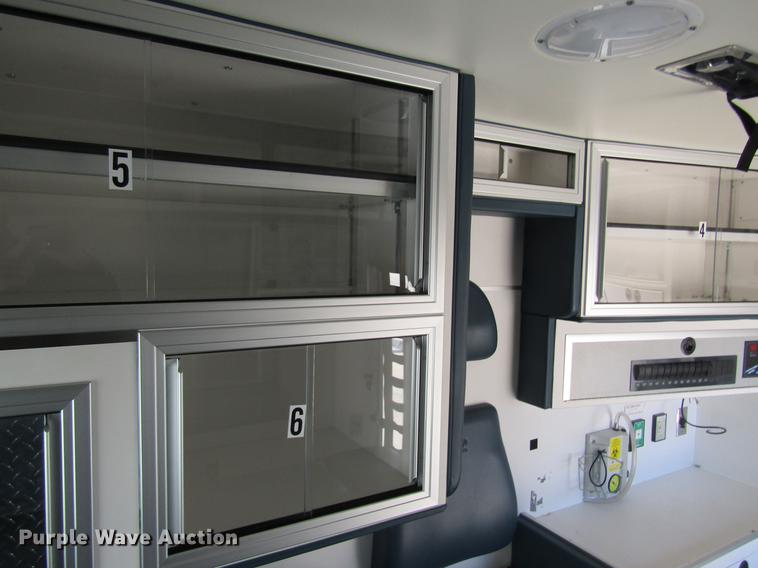 image for item DB9777 2012 Mercedes Benz Sprinter 3500 ambulance