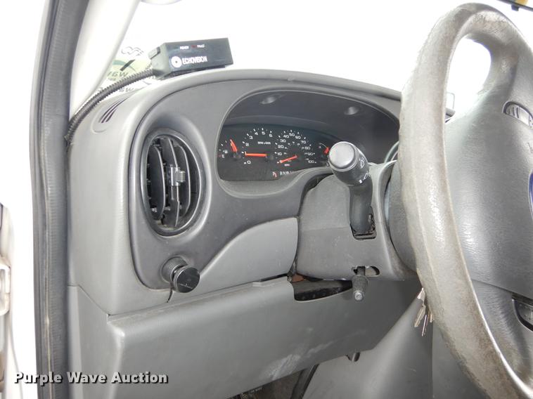 image for item DC0254 2007 Ford Eldorado E450 shuttle bus