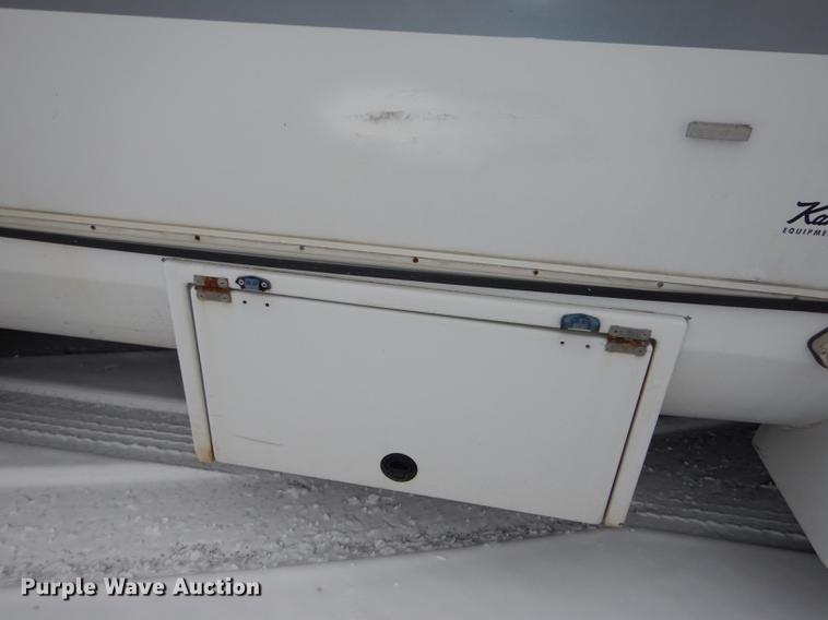 image for item DC0254 2007 Ford Eldorado E450 shuttle bus