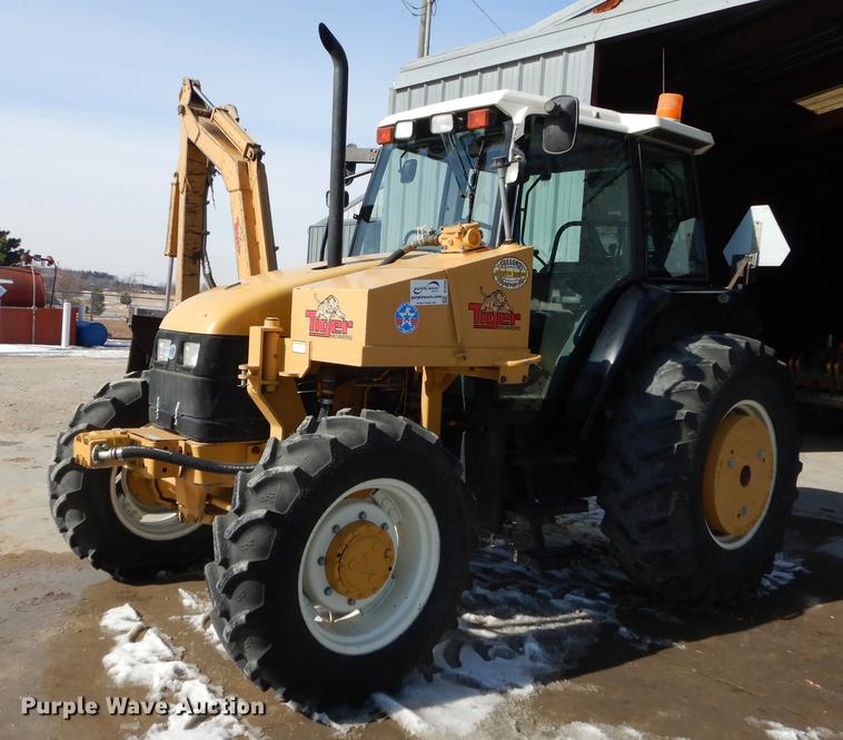 image for item DC0259 2000 New Holland TS110 MFWD tractor
