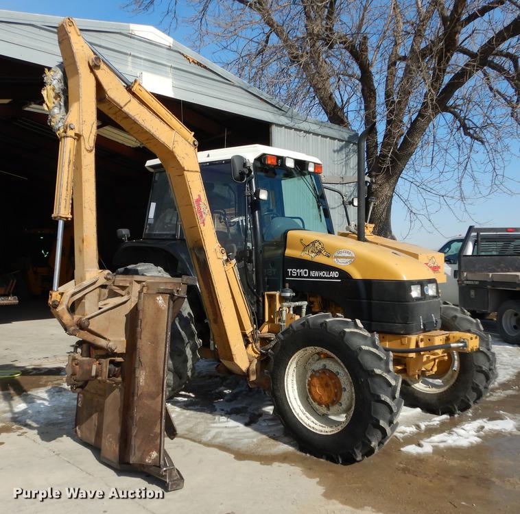 image for item DC0259 2000 New Holland TS110 MFWD tractor