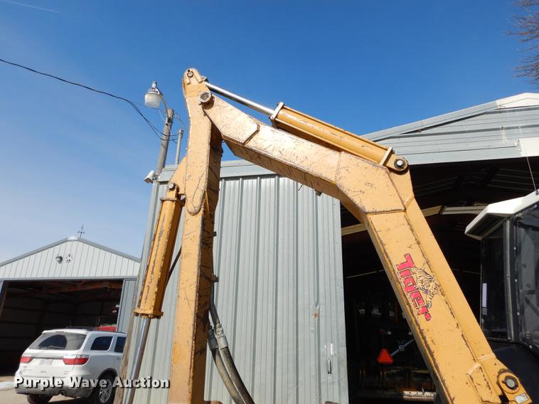 image for item DC0259 2000 New Holland TS110 MFWD tractor