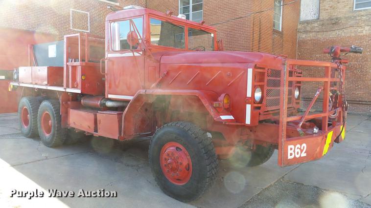 image for item DC0545 1984 Am General tank truck