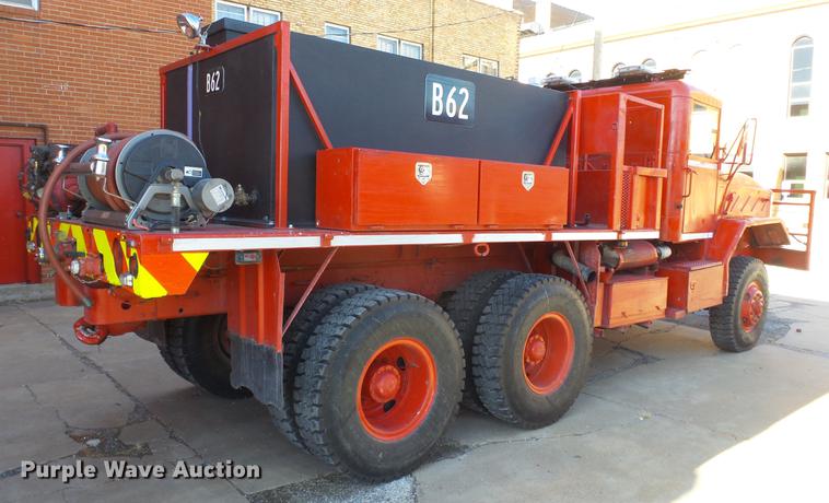 image for item DC0545 1984 Am General tank truck