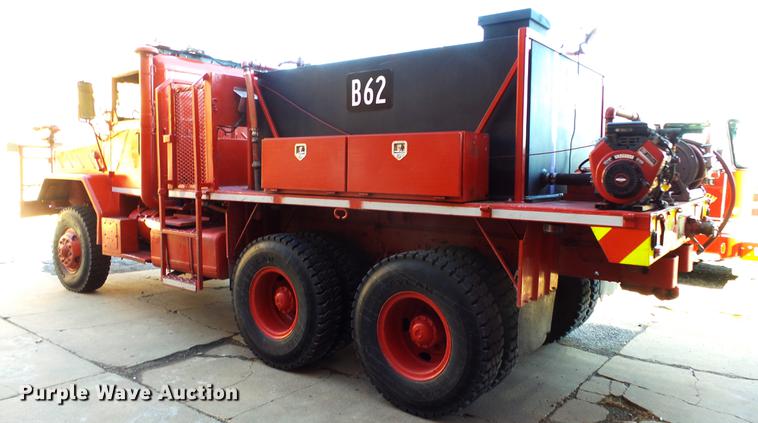 image for item DC0545 1984 Am General tank truck