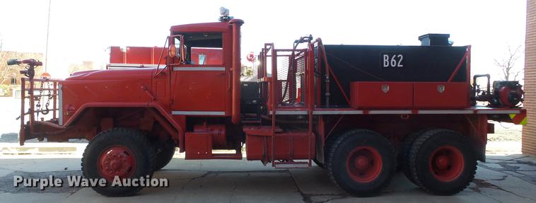 image for item DC0545 1984 Am General tank truck