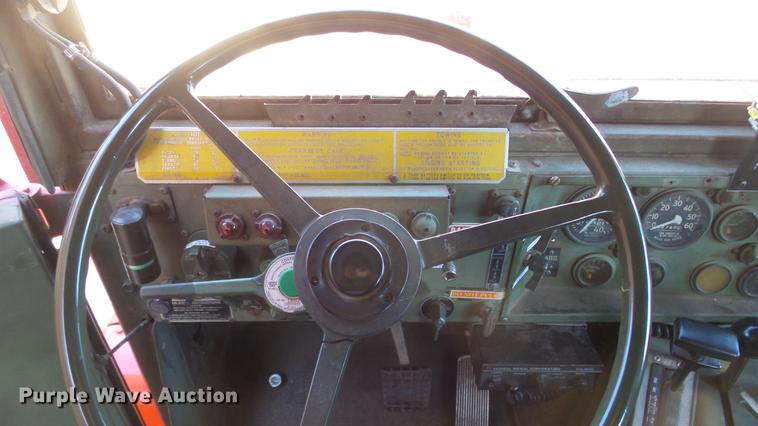 image for item DC0545 1984 Am General tank truck