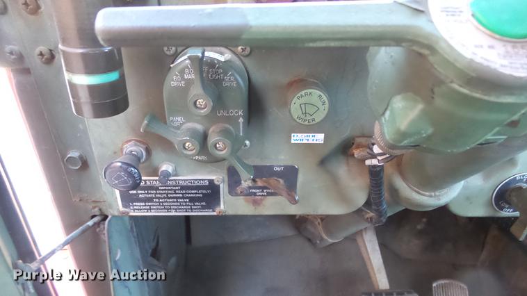 image for item DC0545 1984 Am General tank truck