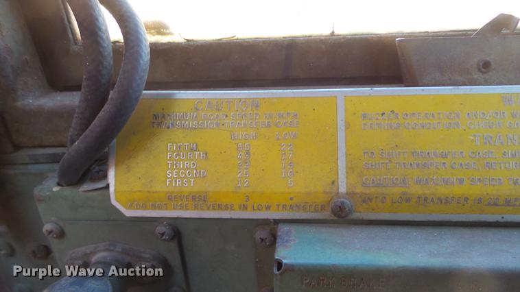 image for item DC0545 1984 Am General tank truck