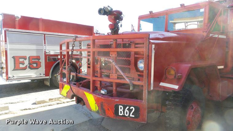 image for item DC0545 1984 Am General tank truck