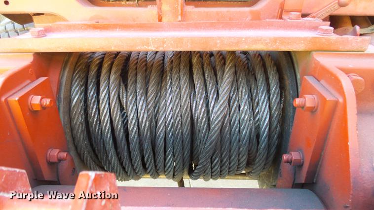 image for item DC0545 1984 Am General tank truck