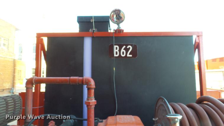 image for item DC0545 1984 Am General tank truck