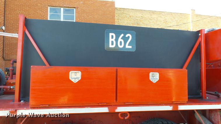 image for item DC0545 1984 Am General tank truck