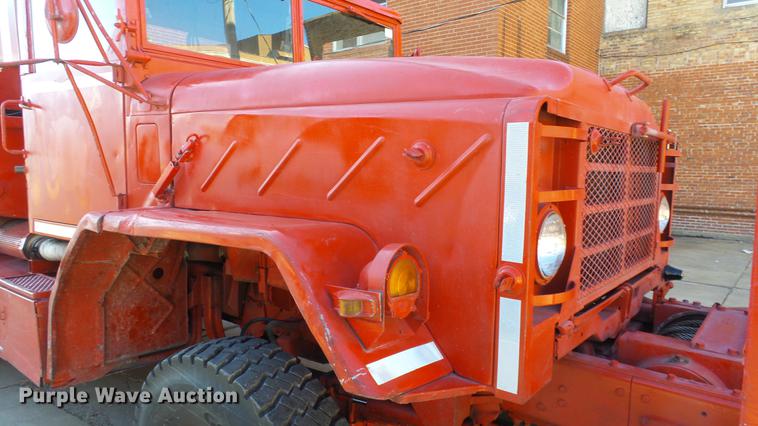 image for item DC0545 1984 Am General tank truck