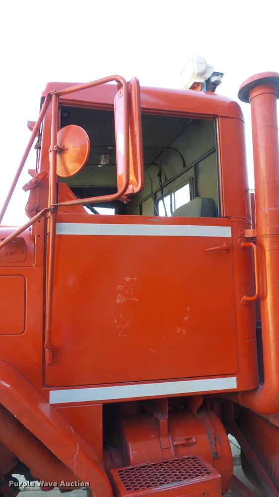 image for item DC0545 1984 Am General tank truck