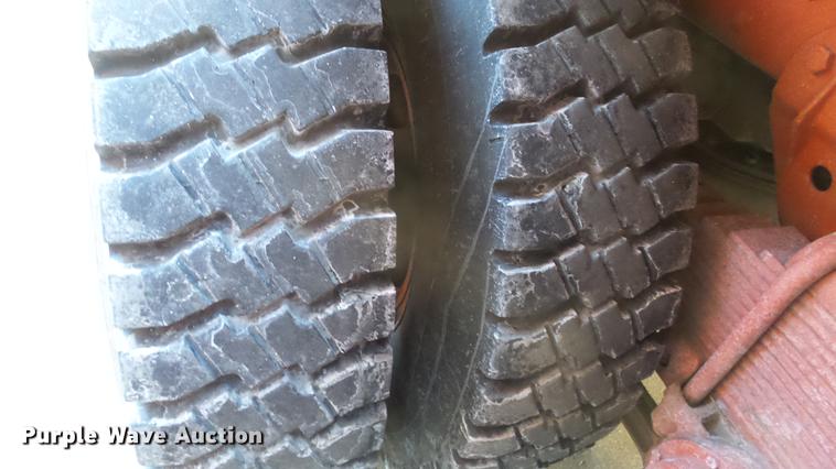 image for item DC0545 1984 Am General tank truck